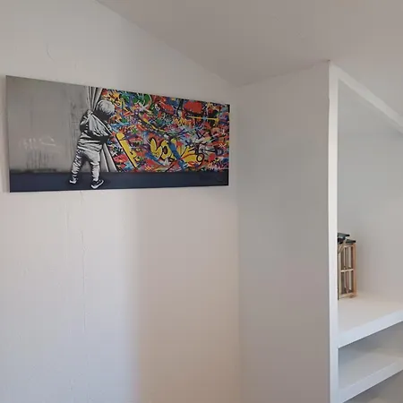 Marilu Split, Self Check In スプリト