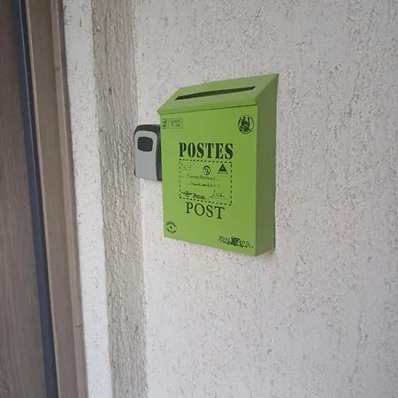 Marilu Split, Self Check In スプリト