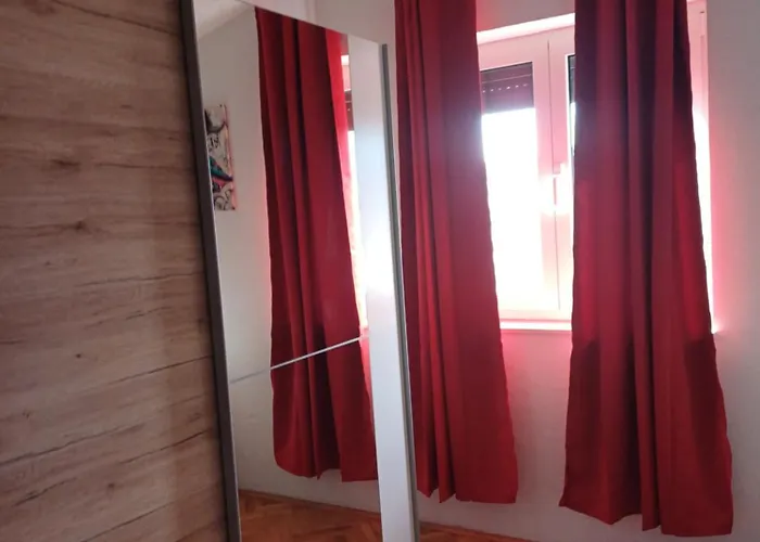 Marilu Split, Self Check In Apartman *