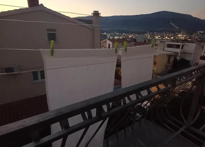 Marilu Split, Self Check In Split